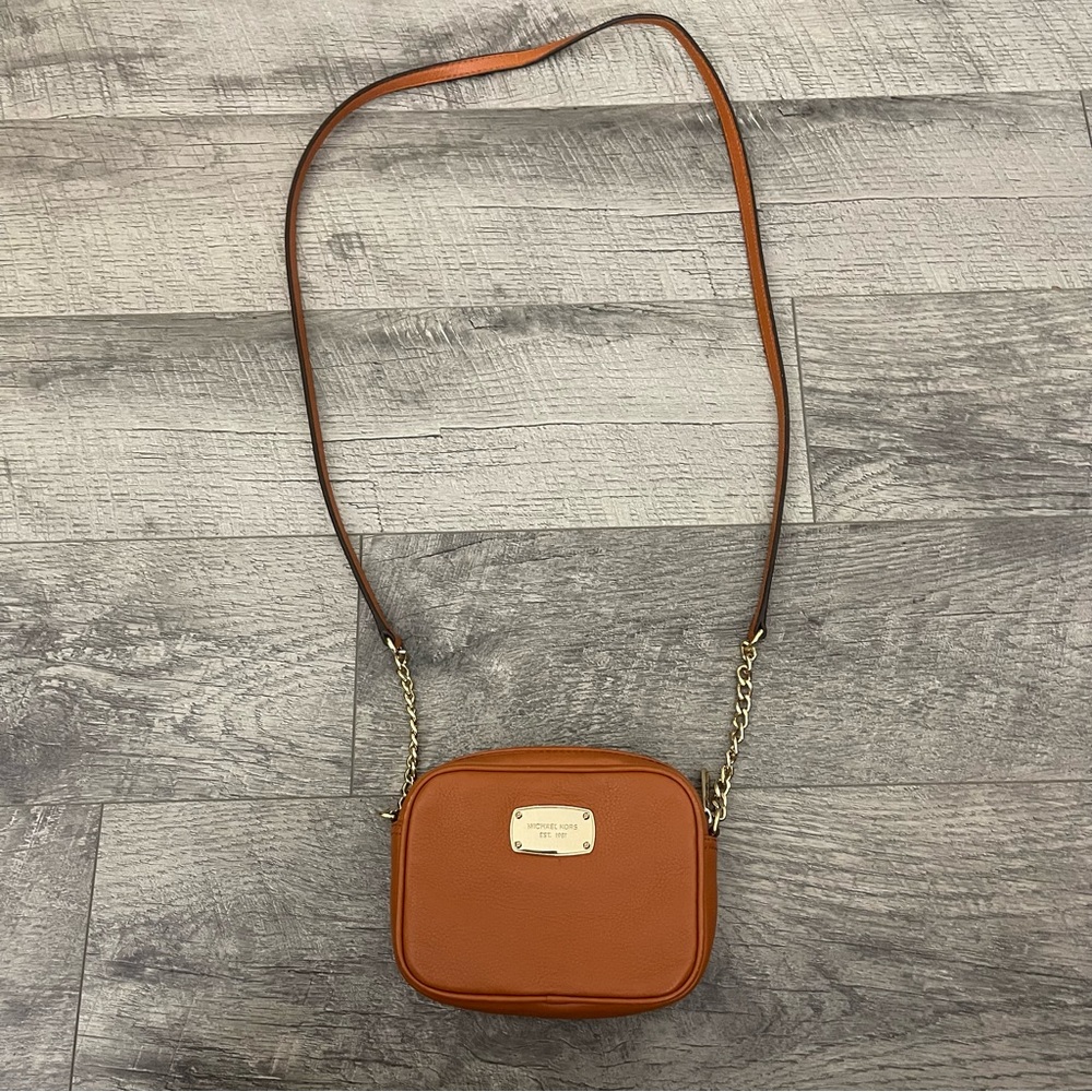 Michael Kors Pebbled Leather Beige Purse Tote Shoulder Crossbody Bag
